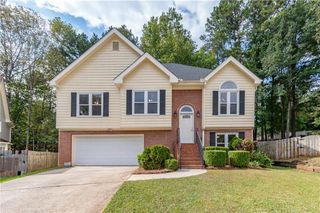 705 Oxford Crest NW Court, Lawrenceville, GA 30043