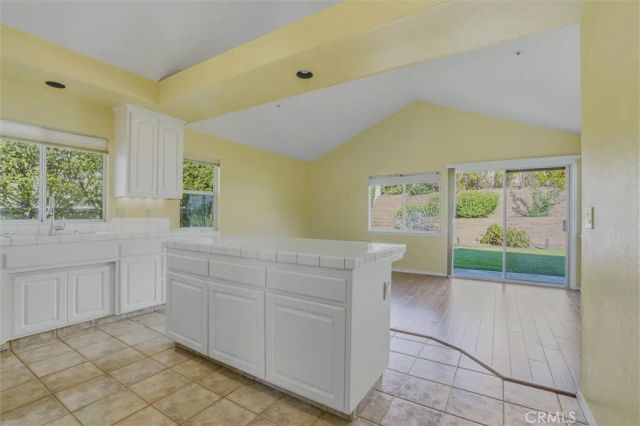 1142 Tulip Court, San Luis Obispo, CA 93401