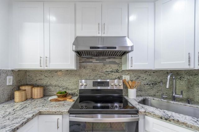 1332 Casa Court, Santa Clara, CA 95051