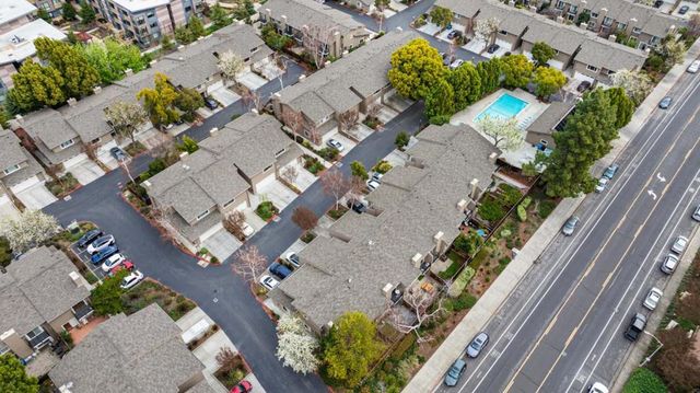 1332 Casa Court, Santa Clara, CA 95051