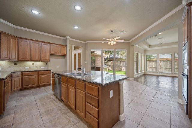 6119 Peachtree Hill Court, Kingwood, TX 77345