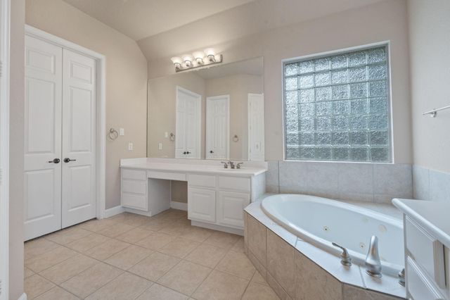 6119 Peachtree Hill Court, Kingwood, TX 77345