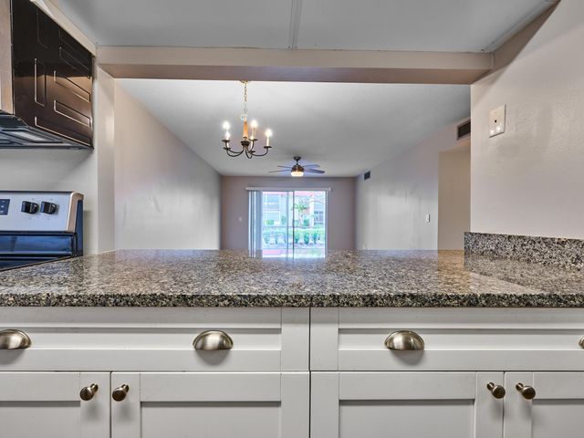 12021 W Greenway Drive 105, Royal Palm Beach, FL 33411