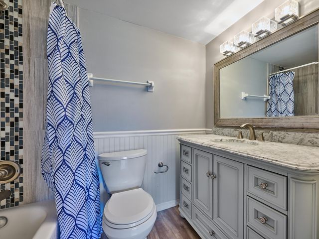 12021 W Greenway Drive 105, Royal Palm Beach, FL 33411