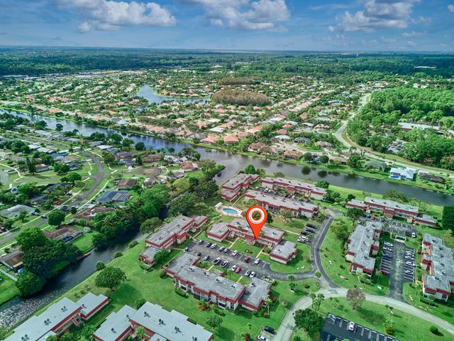 12021 W Greenway Drive 105, Royal Palm Beach, FL 33411