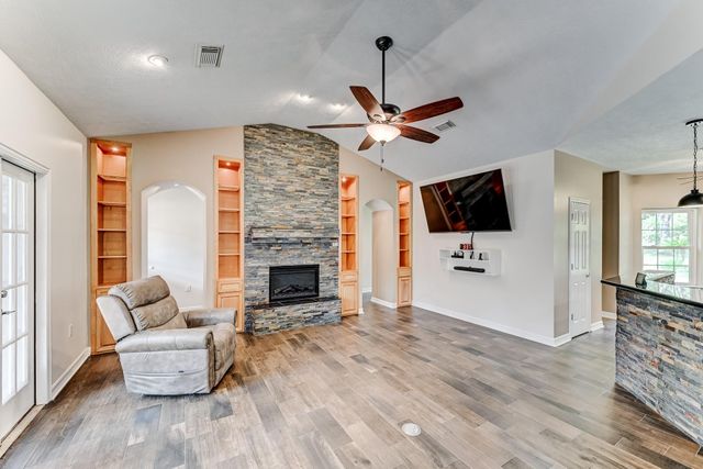 22623 Three Pines Drive, Hockley, TX 77447