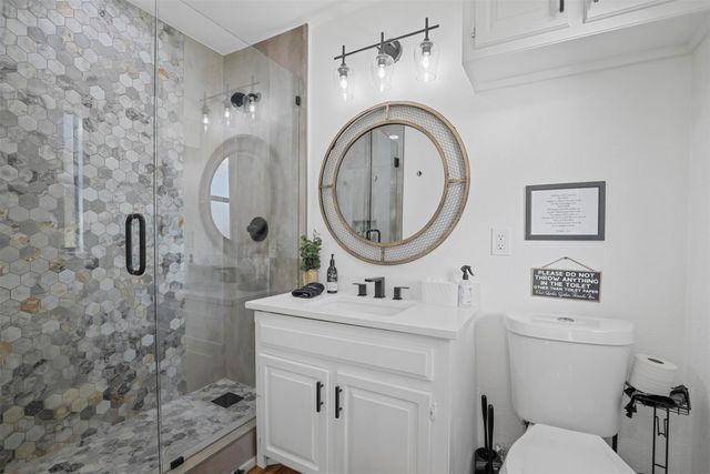 457 2 Pines Lane, Little Elm, TX 75068