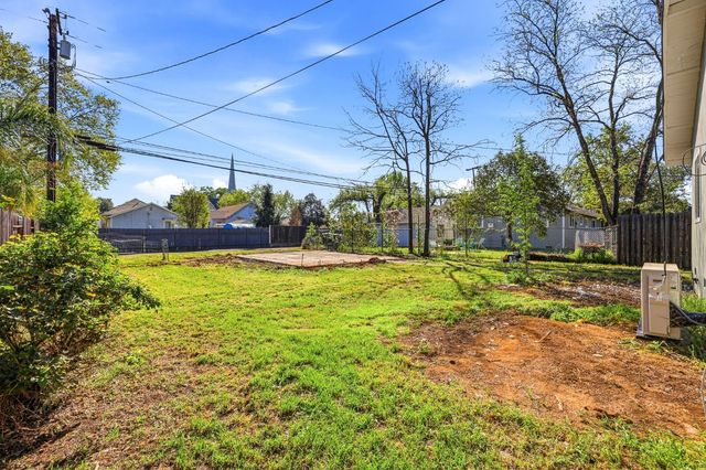 631 J St, Lincoln, CA 95648