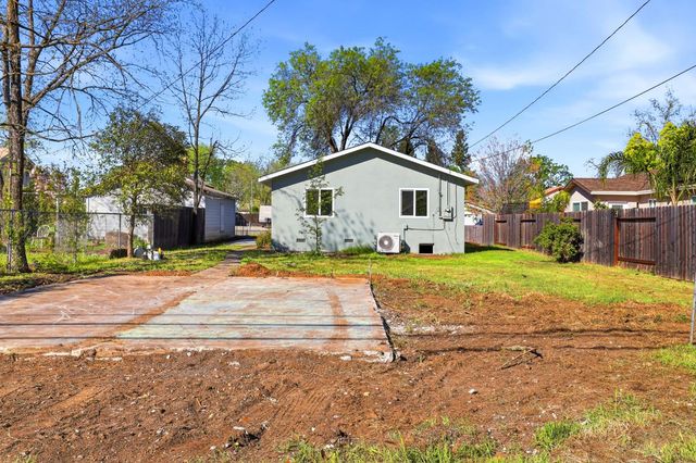 631 J St, Lincoln, CA 95648