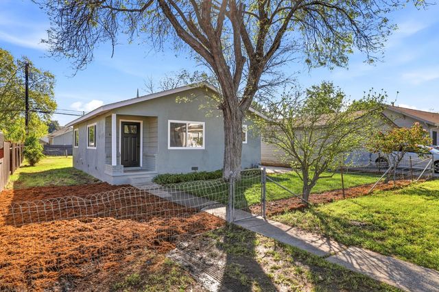 631 J St, Lincoln, CA 95648