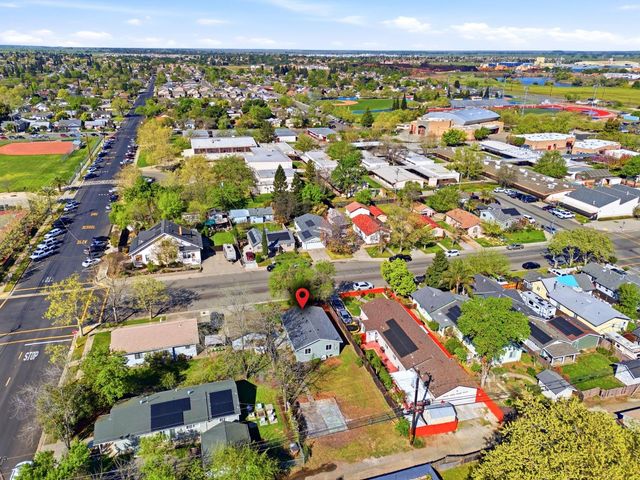 631 J St, Lincoln, CA 95648