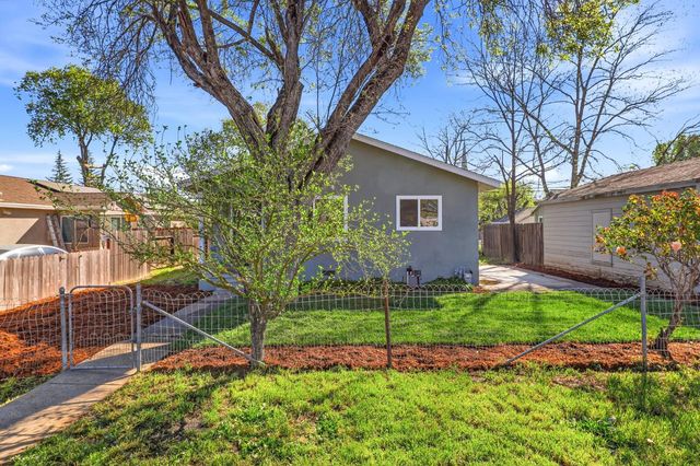 631 J St, Lincoln, CA 95648