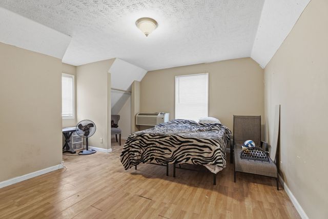 202 Ridgewood Ln, Shelbyville, TN 37160