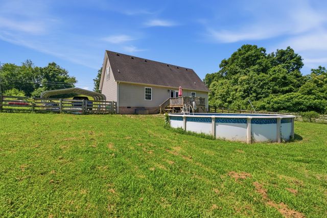 202 Ridgewood Ln, Shelbyville, TN 37160