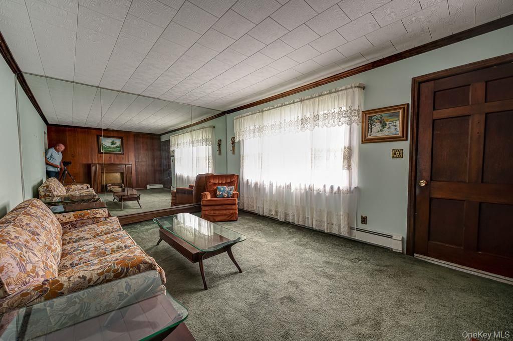 17 Eckert Street, South Huntington, NY 11746 — photo 4