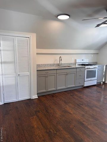 50 South Street 50, Marlboro, NY 12542