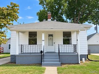 520 Lincoln Avenue, East Alton, IL 62024