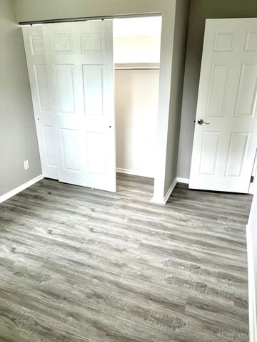 3199 Mary Jane Drive, Green Twp, OH 45211