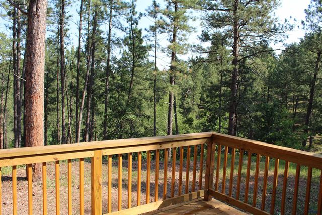 13636 QUARTZ CANYON LN, Rapid City, SD 57702
