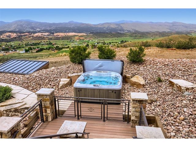 6000 Soaring Eagle Pass, Loveland, CO 80538