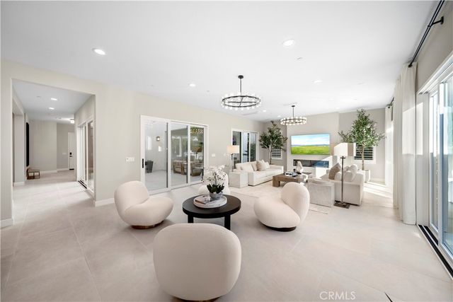 106 Coldwater, Irvine, CA 92602