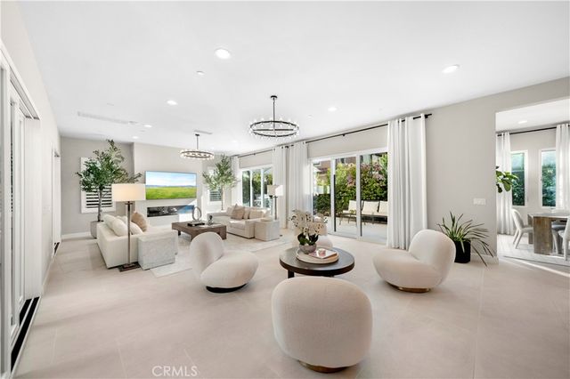 106 Coldwater, Irvine, CA 92602