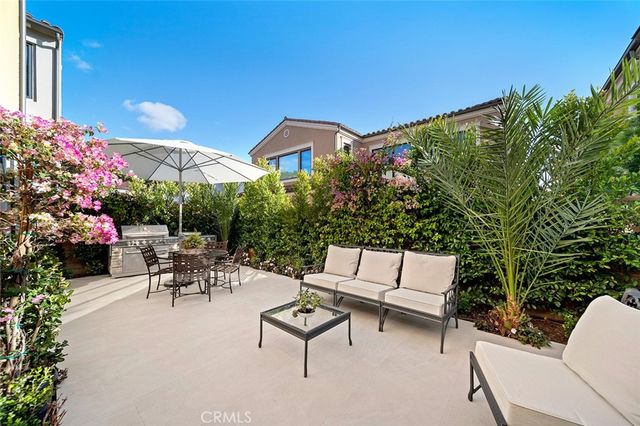 106 Coldwater, Irvine, CA 92602