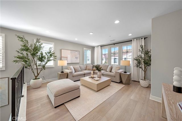 106 Coldwater, Irvine, CA 92602