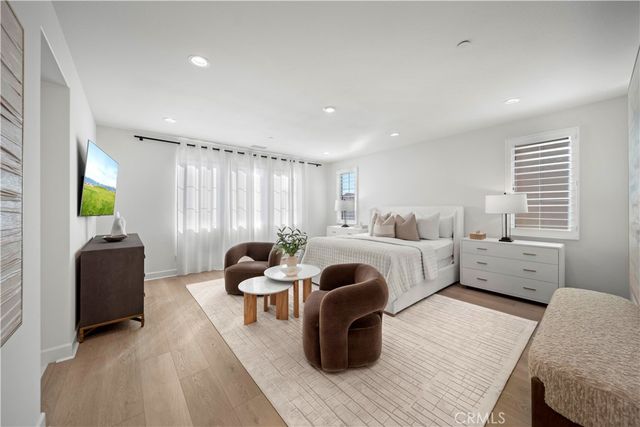 106 Coldwater, Irvine, CA 92602