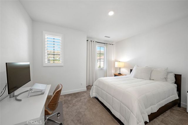 106 Coldwater, Irvine, CA 92602