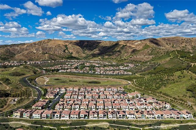 106 Coldwater, Irvine, CA 92602