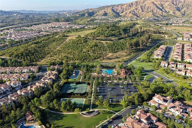 106 Coldwater, Irvine, CA 92602