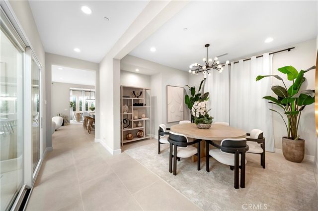 106 Coldwater, Irvine, CA 92602