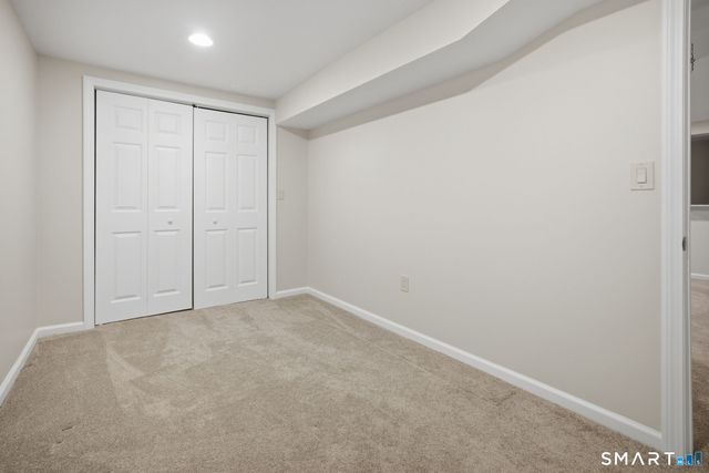 127 Haynes Road, West Hartford, CT 06117