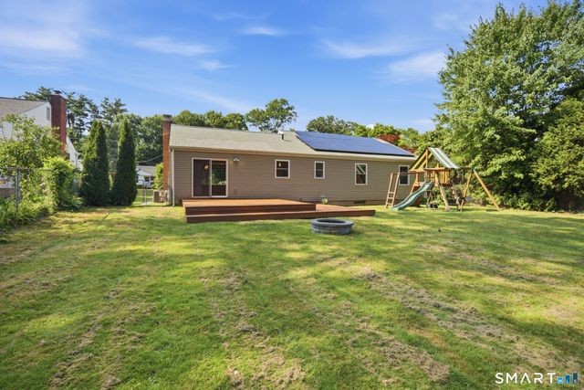 127 Haynes Road, West Hartford, CT 06117