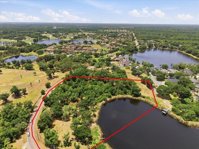 8901 S MOBLEY ROAD, Tampa, FL 33626