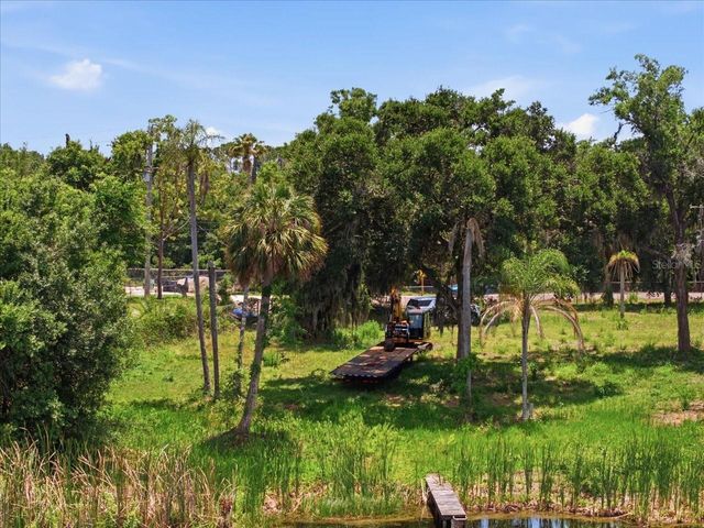 8901 S MOBLEY ROAD, Tampa, FL 33626