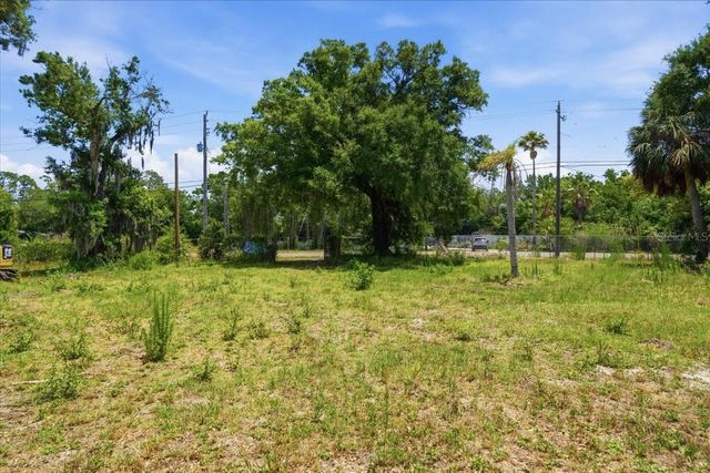 8901 S MOBLEY ROAD, Tampa, FL 33626