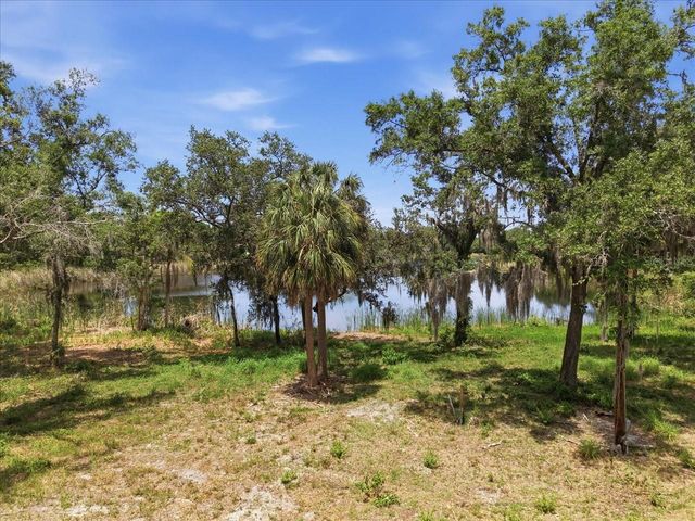 8901 S MOBLEY ROAD, Tampa, FL 33626