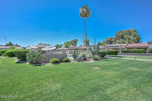 9834 W KERRY Lane, Peoria, AZ 85382