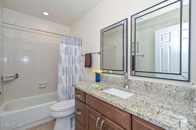 9834 W KERRY Lane, Peoria, AZ 85382