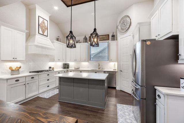 15510 Stoney Hills Court, Cypress, TX 77433