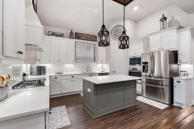 15510 Stoney Hills Court, Cypress, TX 77433