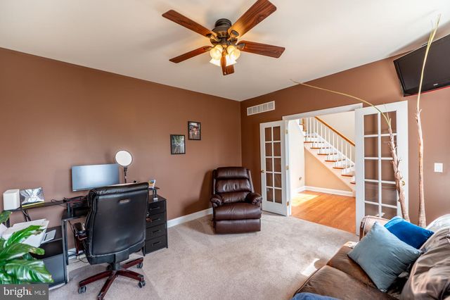 13 MAACK RD, Pottstown, PA 19465