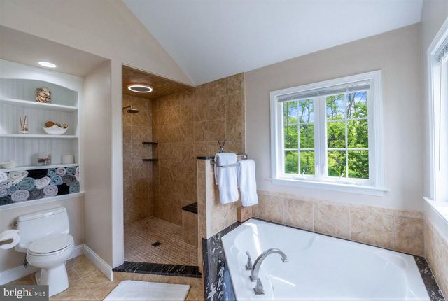 13 MAACK RD, Pottstown, PA 19465