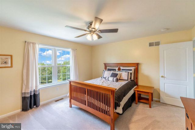 13 MAACK RD, Pottstown, PA 19465