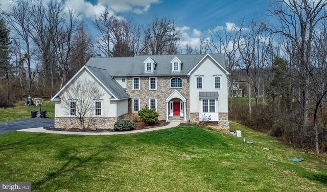 13 MAACK RD, Pottstown, PA 19465