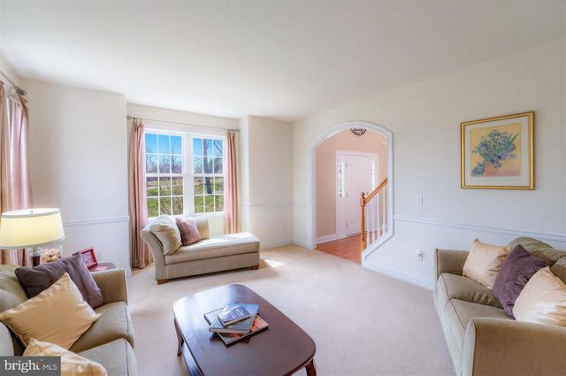 13 MAACK RD, Pottstown, PA 19465