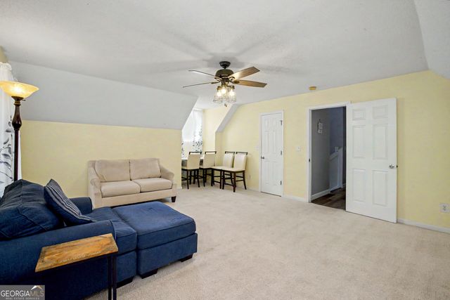 22 Hidden Lakes Court, Newnan, GA 30263