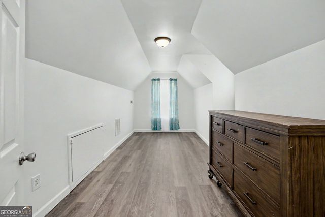 22 Hidden Lakes Court, Newnan, GA 30263